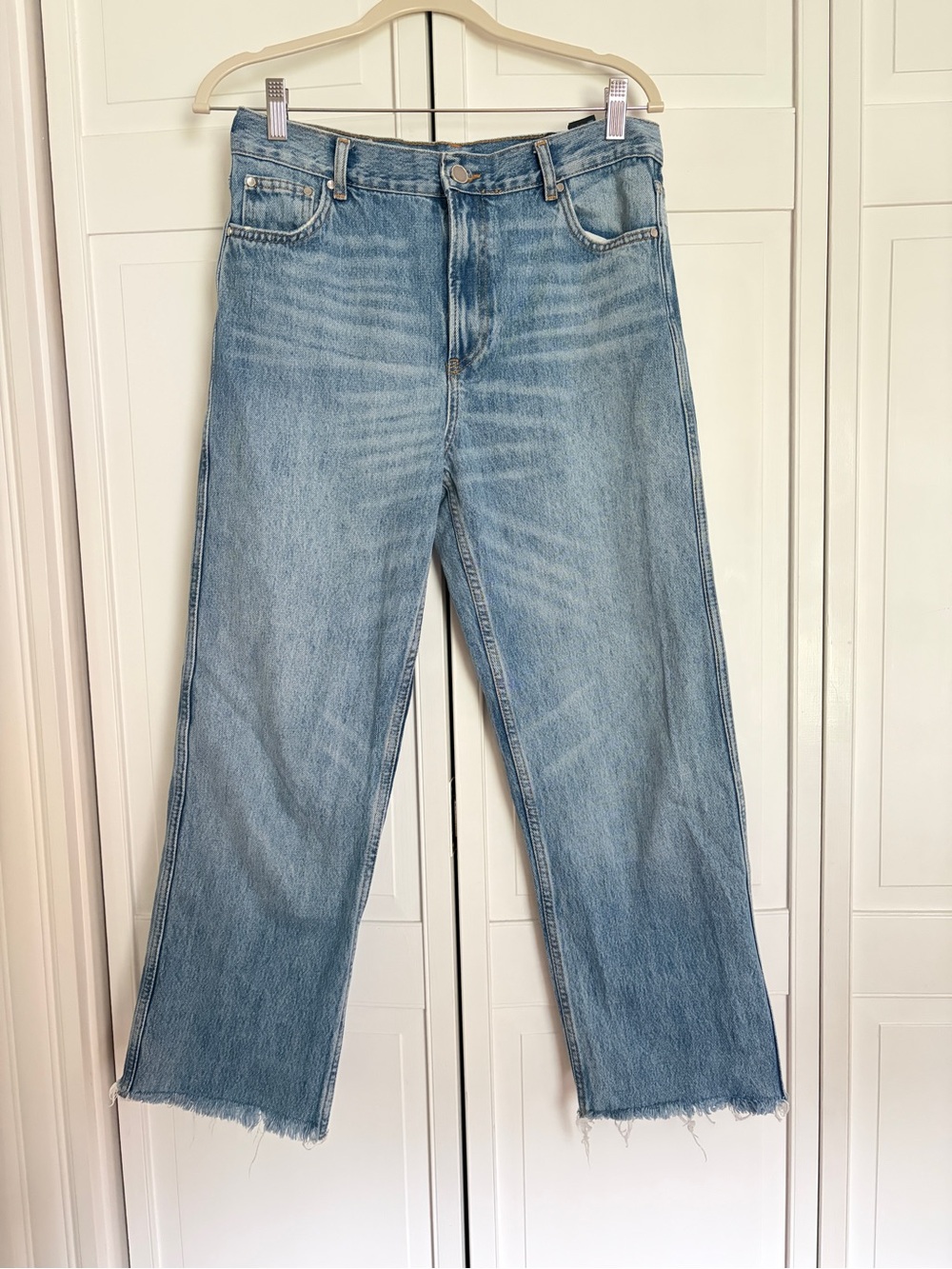 Zara Light Blue Women's Straight-Leg Ankle Jeans
